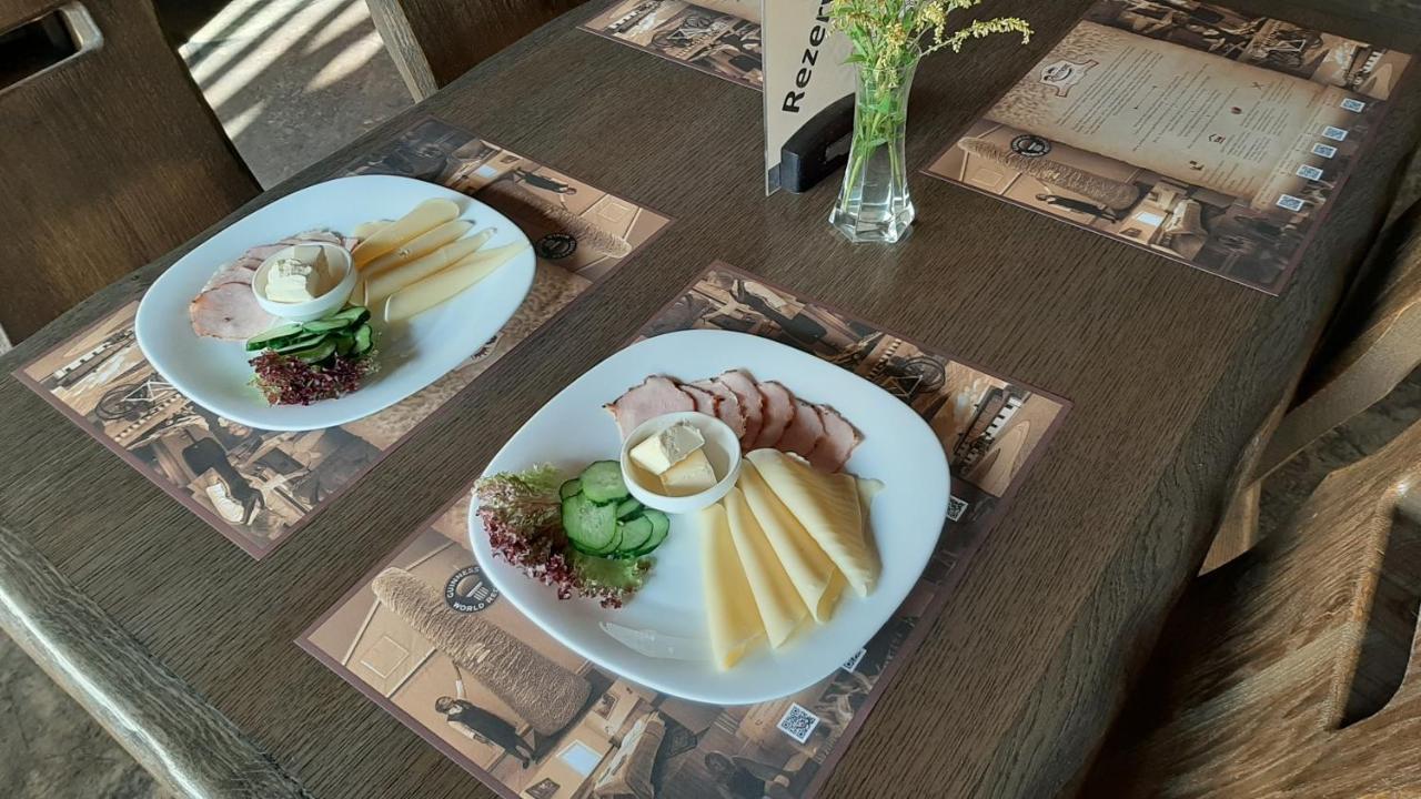 Vila Romnesa 이그날리나 외부 사진